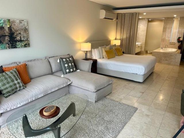 Apartment Santai - Management